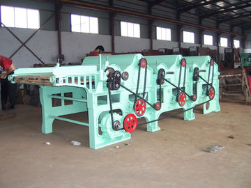 Textile fabric waste recycling machine
